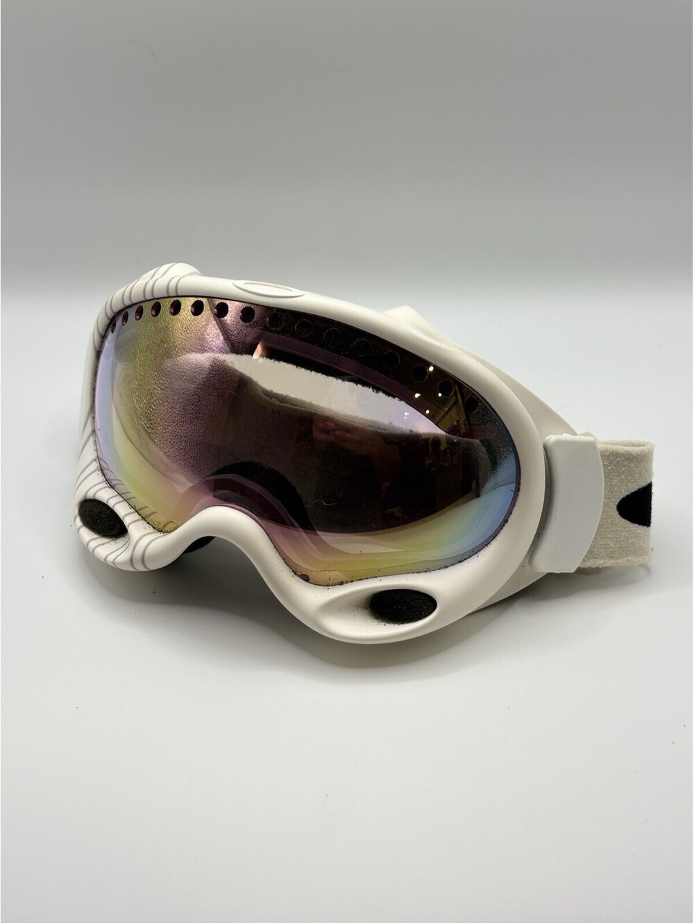 Oakley A-Frame Y2K White Goggles Vintage Rare READ CONDITION w/ Bag